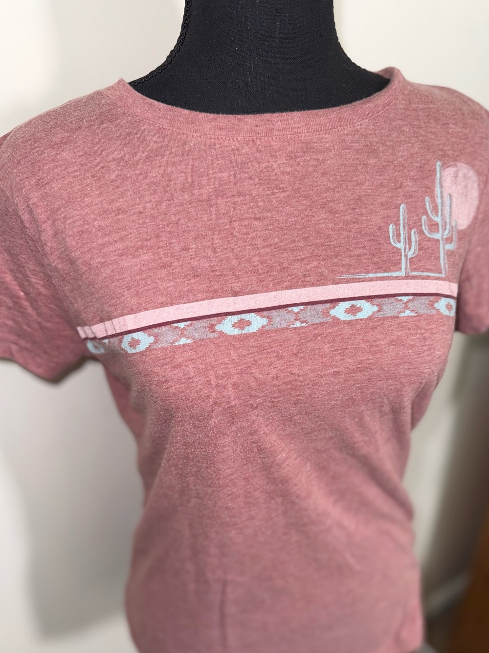 Free State Heather Mauve Desert Cactus Southwestern Graphic Tee L